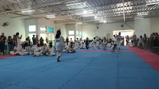 02/08 - Troca de Faixa de Judô — foto 11