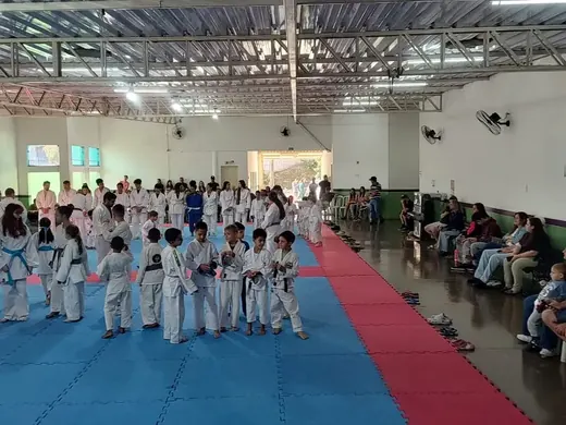 02/08 - Troca de Faixa de Judô — foto 53