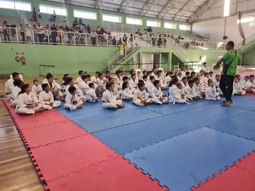 19/04 - Festival de Karatê de Louveira — foto 80