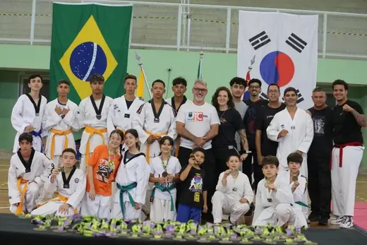 22/03 - Torneio da Amizade 2026 Destaca Talentos de Louveira — foto 5