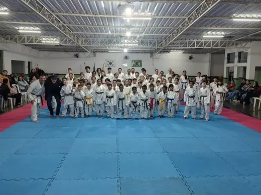 08/07 - Troca de Faixa de Karatê — foto 35