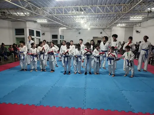 08/07 - Troca de Faixa de Karatê — foto 73