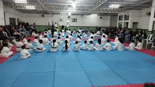 08/07 - Troca de Faixa de Karatê — foto 102